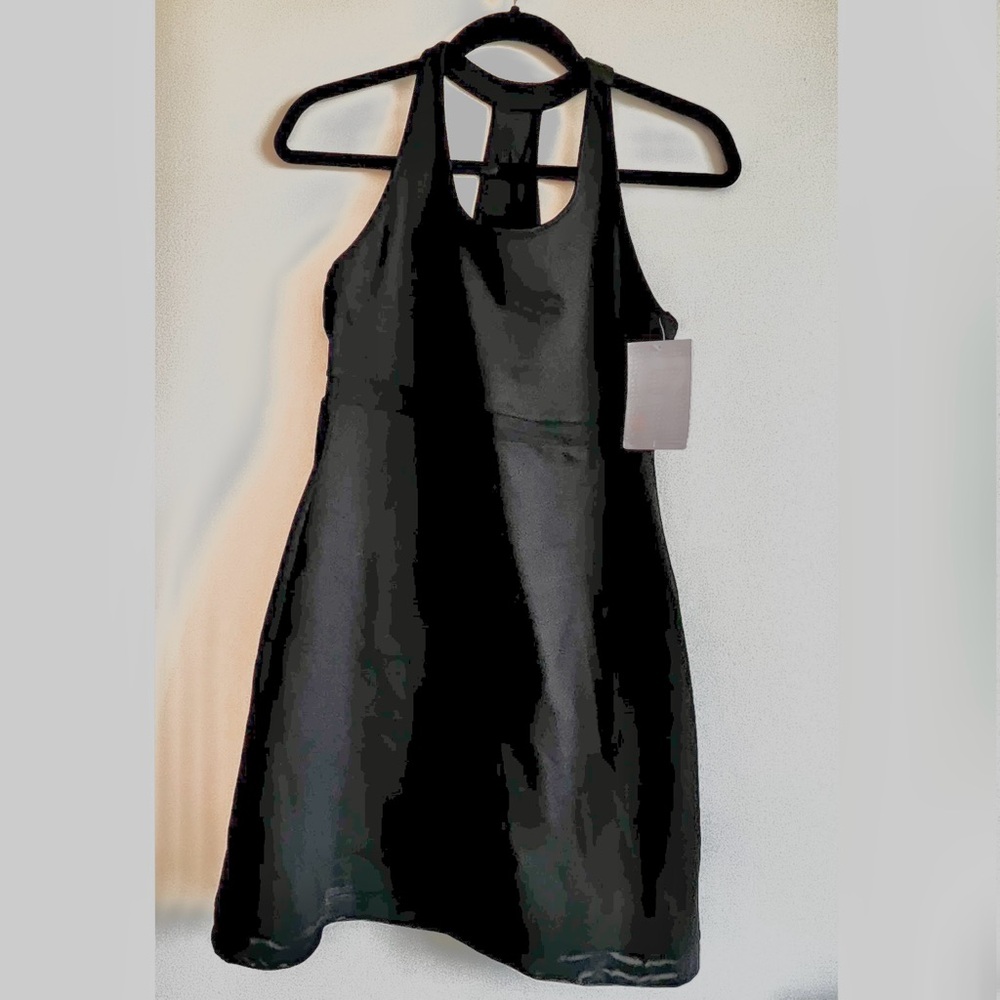 BNWT BLACK GAP TENNIS DRESS